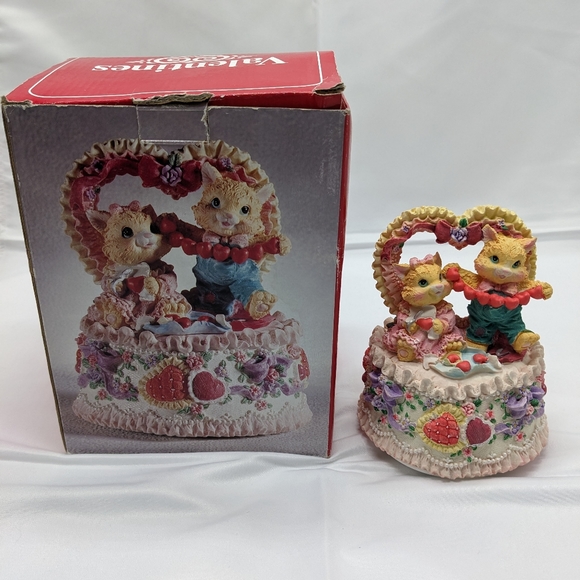 Musical centerpiece - valentine's - Picture 9 of 10